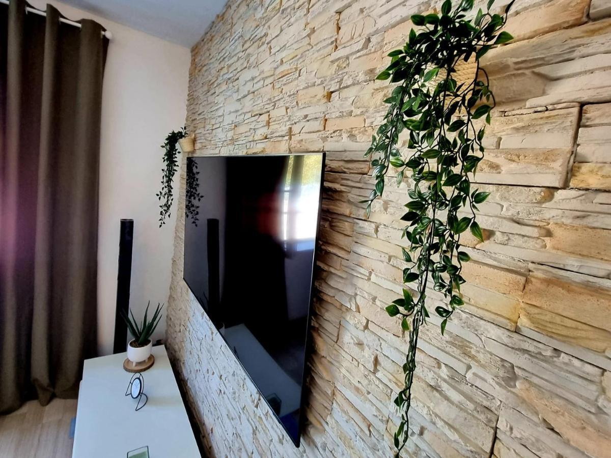 Apartment Lux Zara Esterno foto
